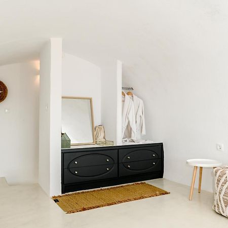 White Curves Santorini Bed & Breakfast Akrotiri  Ngoại thất bức ảnh