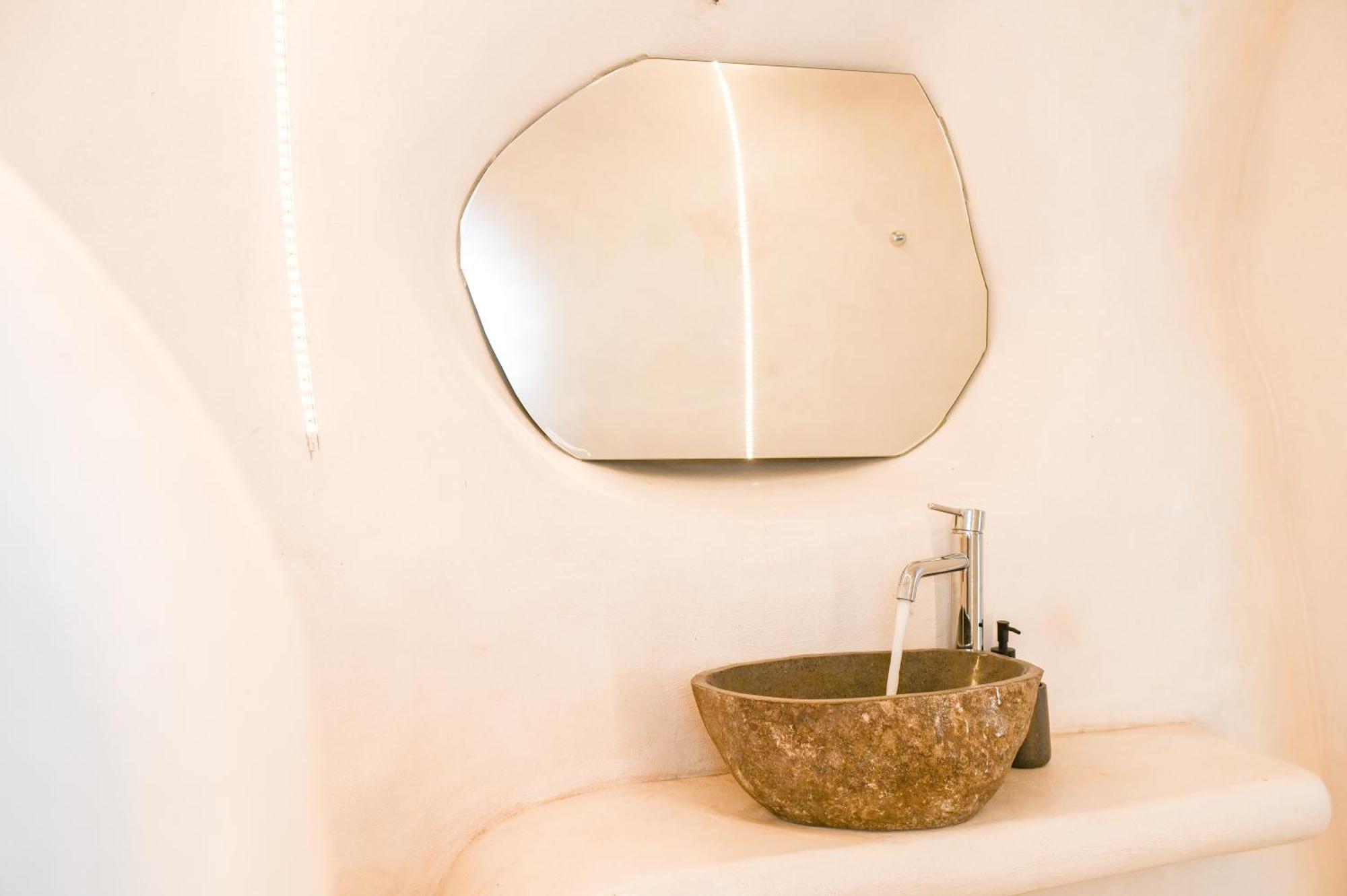 White Curves Santorini Bed & Breakfast Akrotiri  Ngoại thất bức ảnh