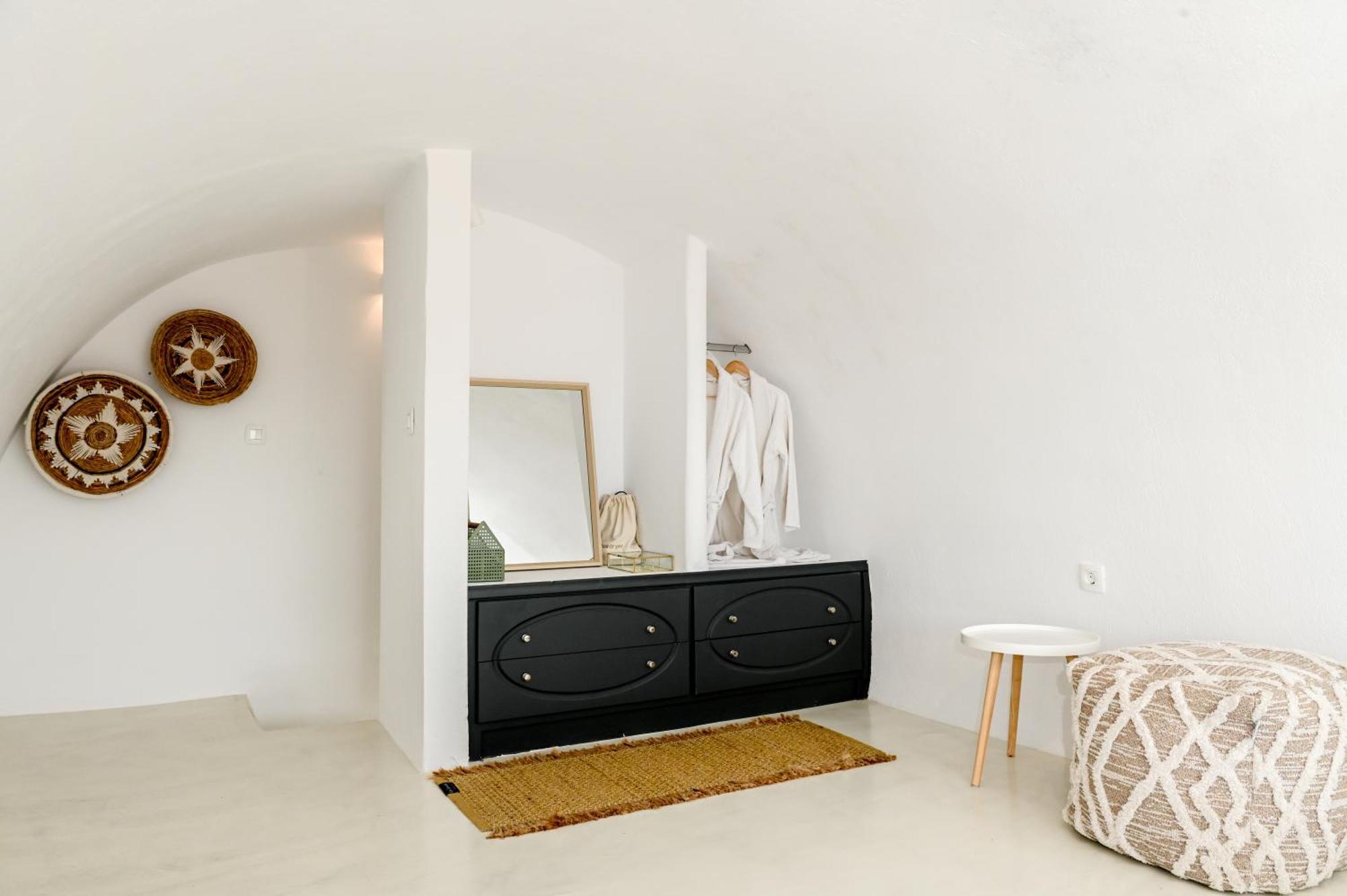 White Curves Santorini Bed & Breakfast Akrotiri  Ngoại thất bức ảnh