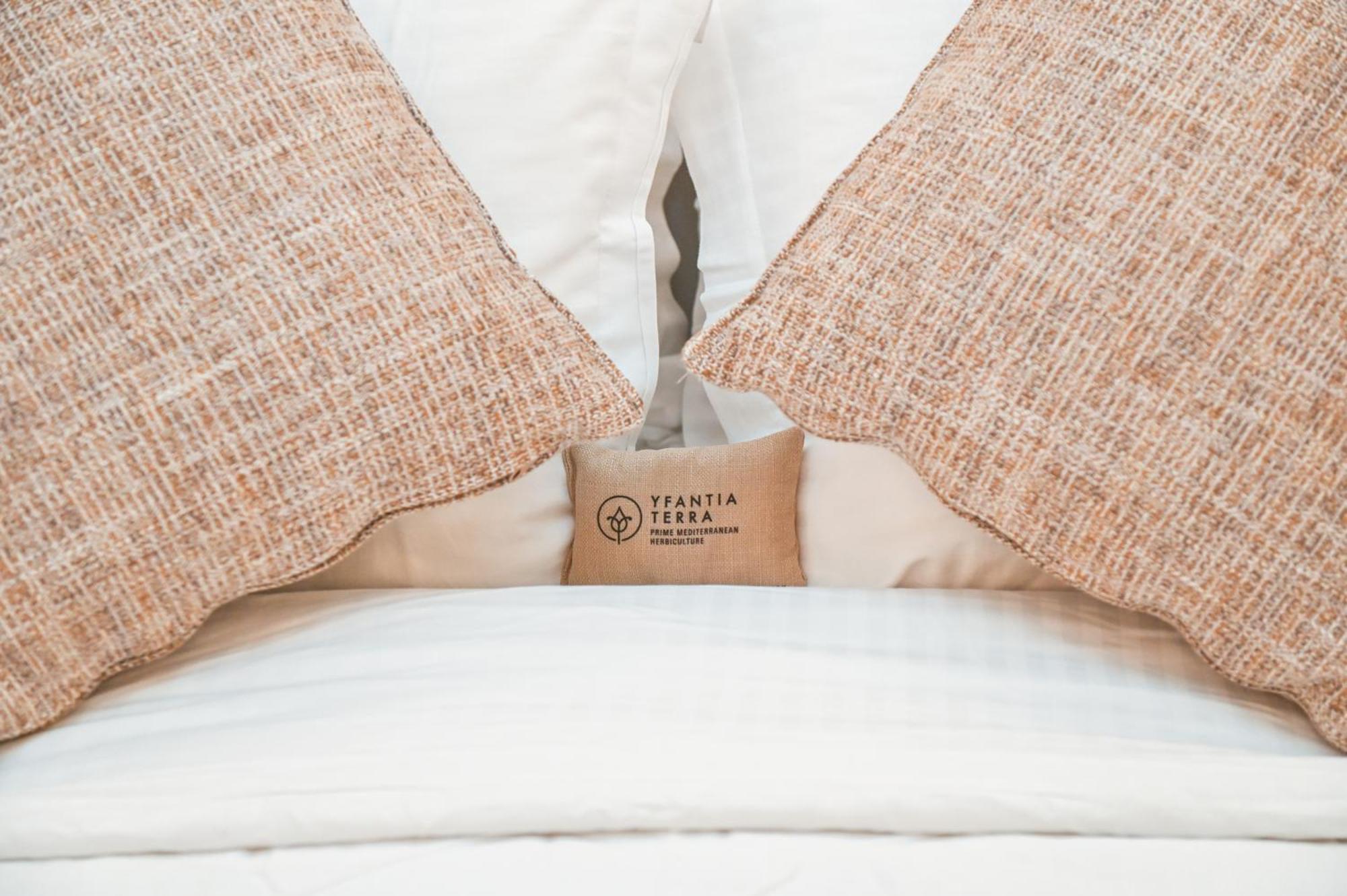 White Curves Santorini Bed & Breakfast Akrotiri  Ngoại thất bức ảnh